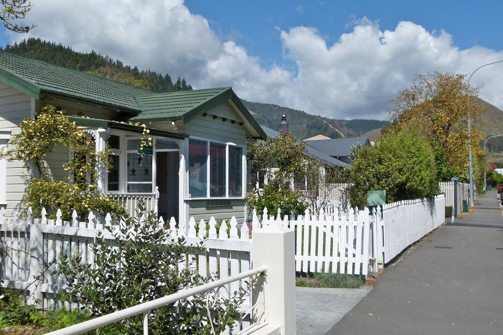 Peppertree Bed & Breakfast Nelson Esterno foto